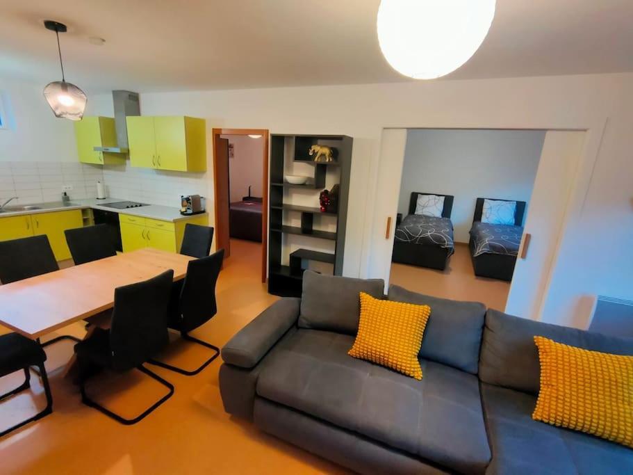 Industriel F3 Appartement Thann Exteriör bild