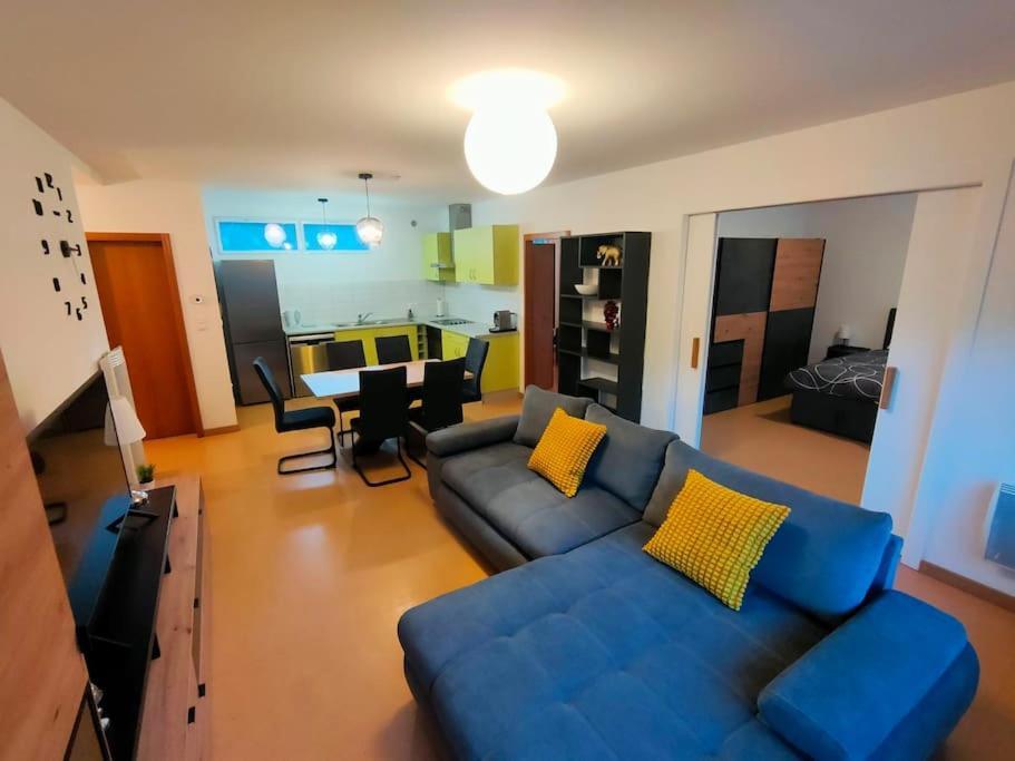 Industriel F3 Appartement Thann Exteriör bild